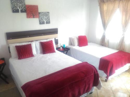 Hostal Thatontle