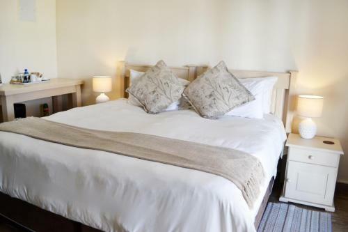 Hostal 96 On Bree Guesthouse