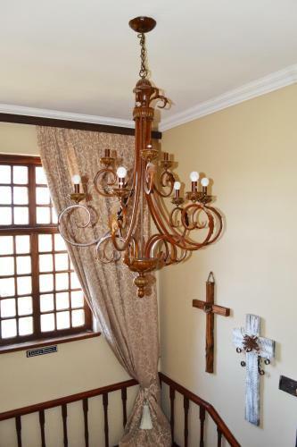Hostal 96 On Bree Guesthouse