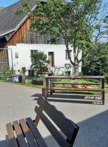 Hostal 'kleine Welt' Almpension & Gastst�berl
