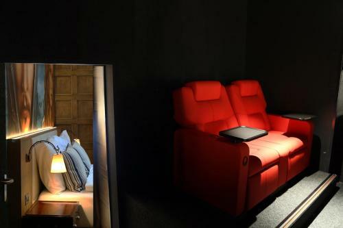 Hotel Cinema 8