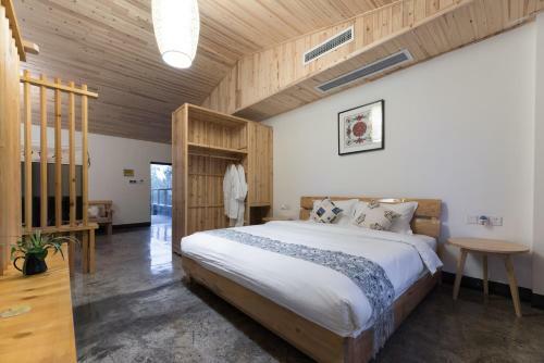Hostal Floral Hotel � Homy Home Dujiangyan