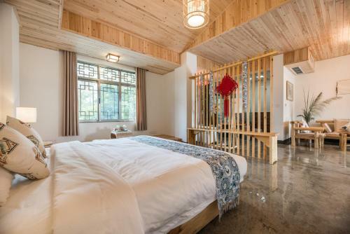 Hostal Floral Hotel � Homy Home Dujiangyan