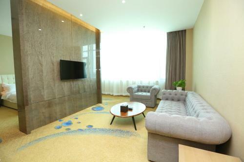 Ulanhot Mengjia Grand Hotel