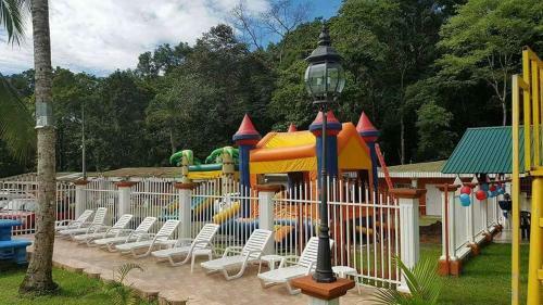 Hotel Centro Turistico Neily