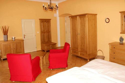 Hostal Z�mek Libou?