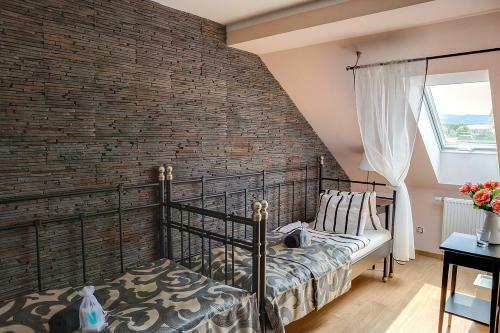 Hostal Penzion Na Palub?