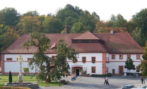 Hotel G�steh�user St. Marienthal