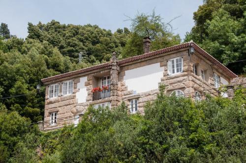 Hotel Pesqueria Del Tambre