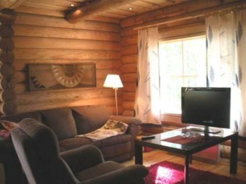 Holiday Home Karhu Cottage