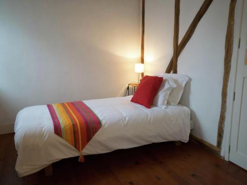 Stunning Holiday Home In Arfons With Swimming Pool
