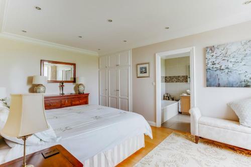 Araujuzon Villa Sleeps 14 Pool Air Con Wifi