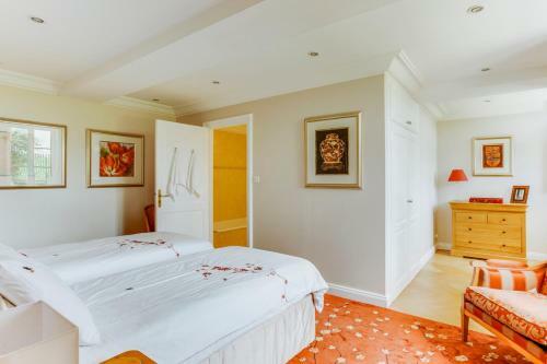 Araujuzon Villa Sleeps 14 Pool Air Con Wifi