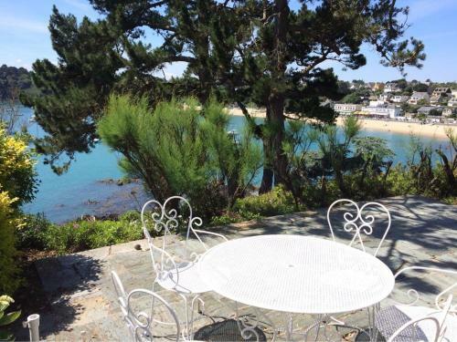 Apartamento Cancale Port Mer, Les Pieds Dans L'eau