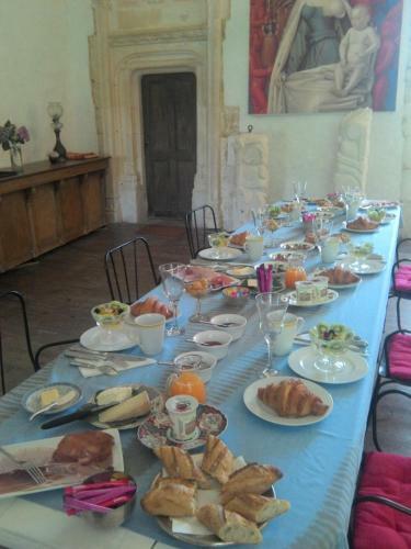 Bed & Breakfast Chateau De Champdolent