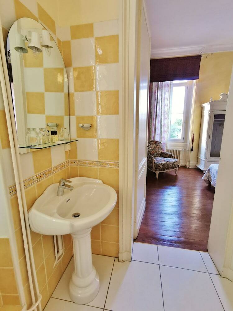 Hostal Chateau Pontet D'eyrans & Spa