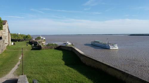 Hotel H�tel Restaurant Le Relais De L'estuaire