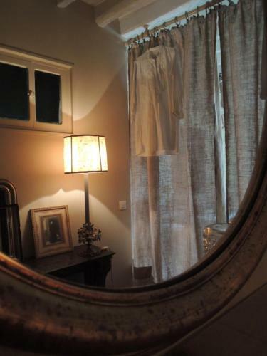 B&B Et Brocante "les Volets Verts" Chambres D'h�tes De Charme