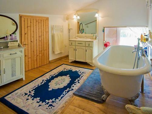 Charming Mansion In La Foret-de-tesse With Pool