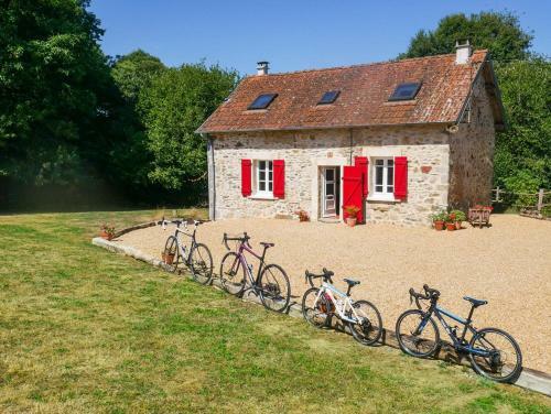 Ladignac-le-long Villa Sleeps 5 Pool Wifi