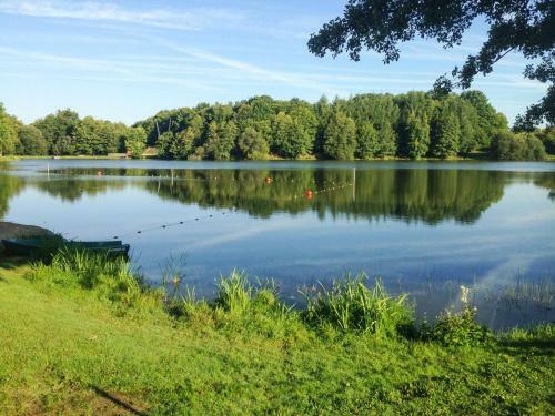 Ladignac-le-long Villa Sleeps 5 Pool Wifi