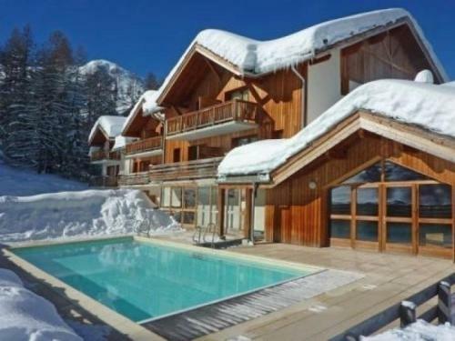 Apartment La Combe D Or