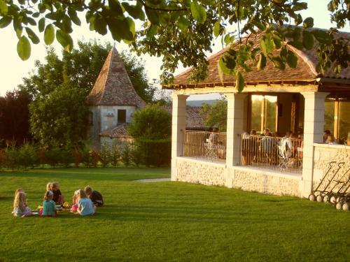 L'emilienne, Manoir De Longeveau