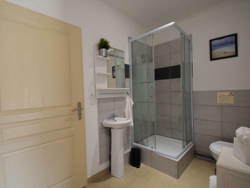 Quaint Villa In Montmeyan With Private Garden