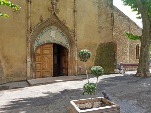 Quaint Villa In Montmeyan With Private Garden