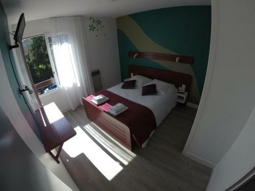 Hotel H�tel Les Rives D'allier