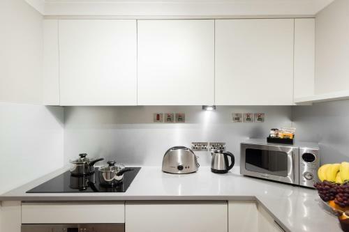 Aparthotel Premier Suites Plus Glasgow Bath Street