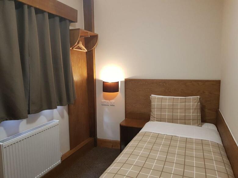 Hotel Crosshill House