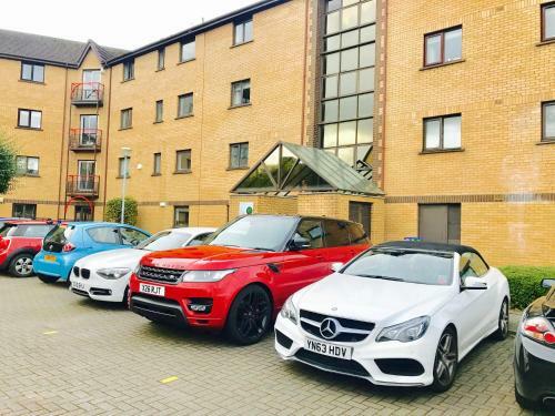 Apartamentos Glasgow City Centre Flat With River Views And Parking