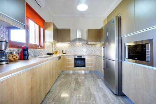 Anthos Village