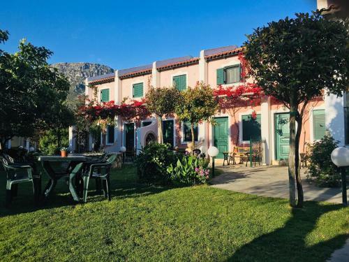 Apartamento Romalea's Cottages