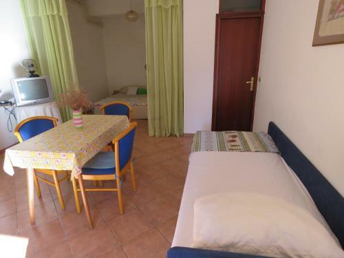 Apartments Evita