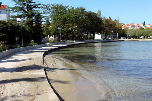 Apartments By The Sea Kali, Ugljan - 8202