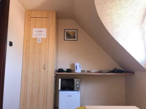 Hostal �v�r 12 Vend�gh�z