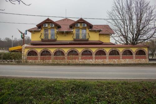Hostal Verona Panzi�