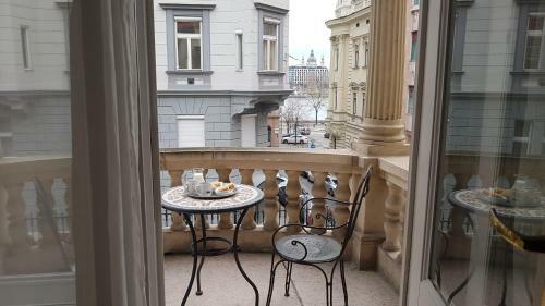 Apartamento �kszerdoboz A Budai V�r Alatt