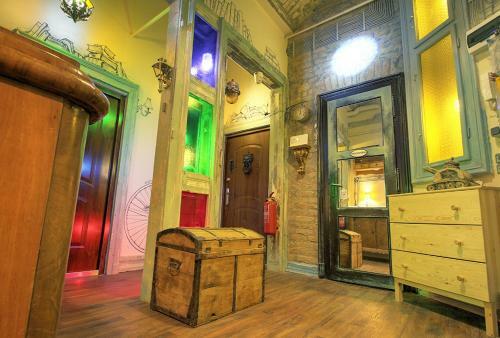 Lavender Circus Apartments