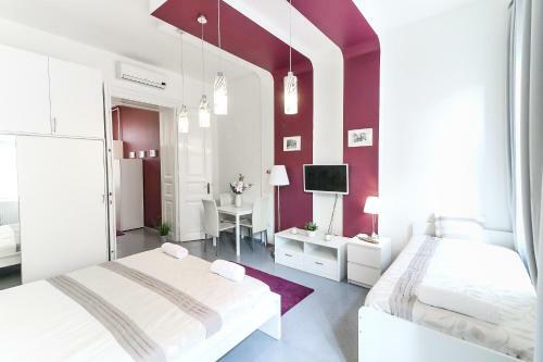 Real Apartments Heged?