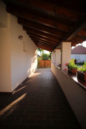 Hostal Csaronda Vendegh�z