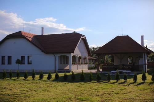 Hostal Csaronda Vendegh�z