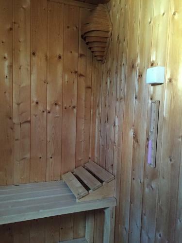 Hostal S�rv�ri Vend�gh�z