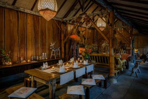 Sang Giri - Mountain Glamping Camp