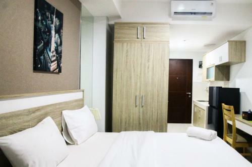 Best Modern Studio Springwood Residence Apartment By Travelio