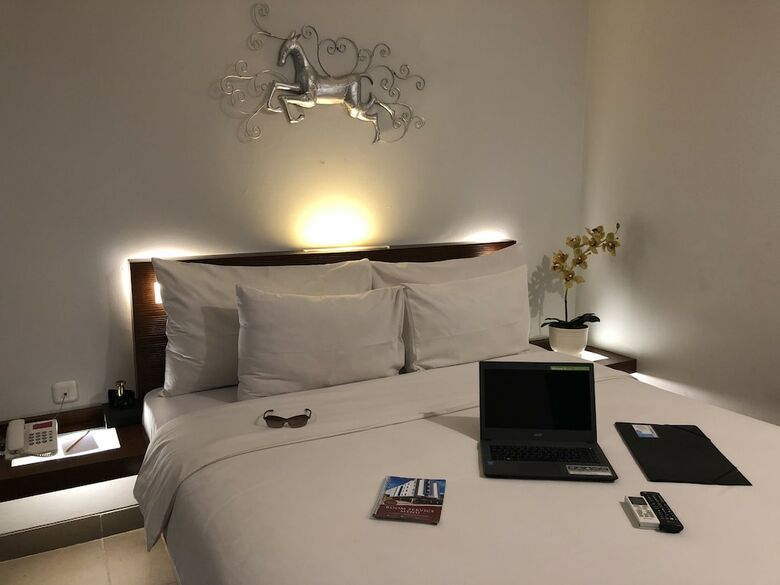 Burza Hotel