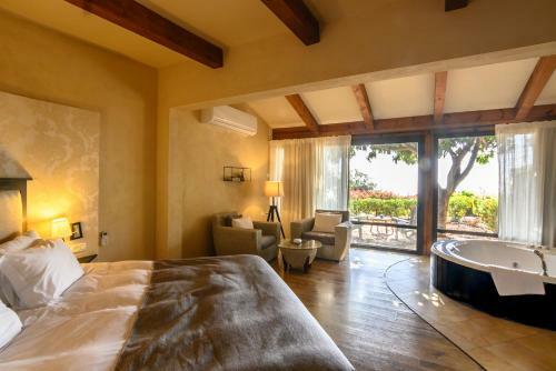 Cnaan Village Boutique Hotel & Spa