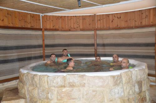 Lodge Shkutai Hottub Arava